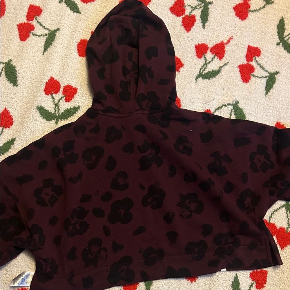 Adidas Maroon Hoodie with White Logo - Picture 5 of 5